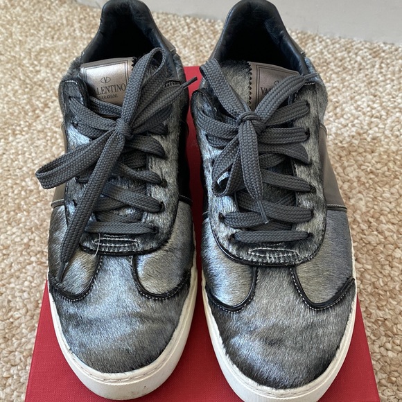 Valentino sneakers - Picture 1 of 7